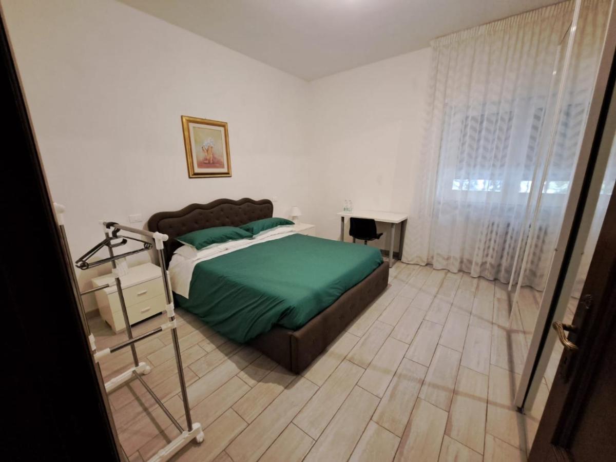 シエーナCasa Adeleアパートメント エクステリア 写真